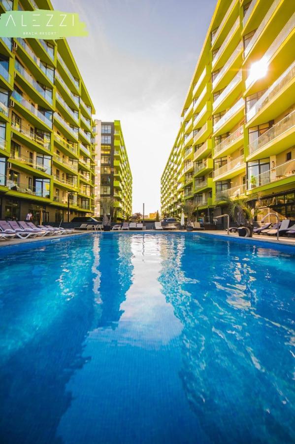Nicolas By Alezzii Beach Apartament Studio Navodari Exterior photo