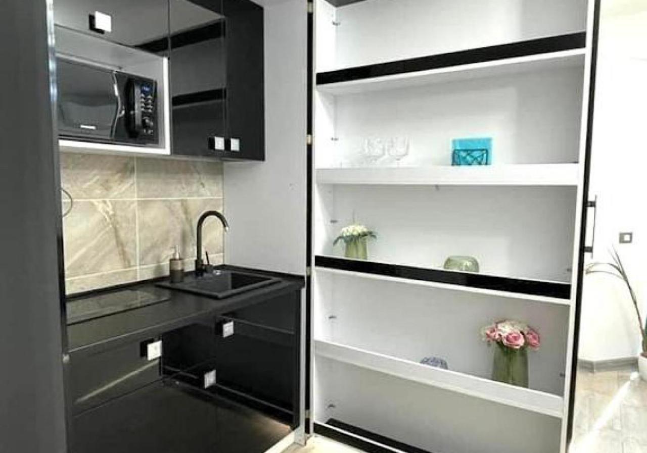 Nicolas By Alezzii Beach Apartament Studio Navodari Exterior photo